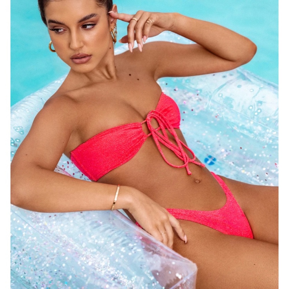 white fox sun kissed top bikini set